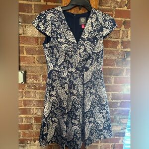 Vince Camuto Navy and Cream Paisley Mini Dress